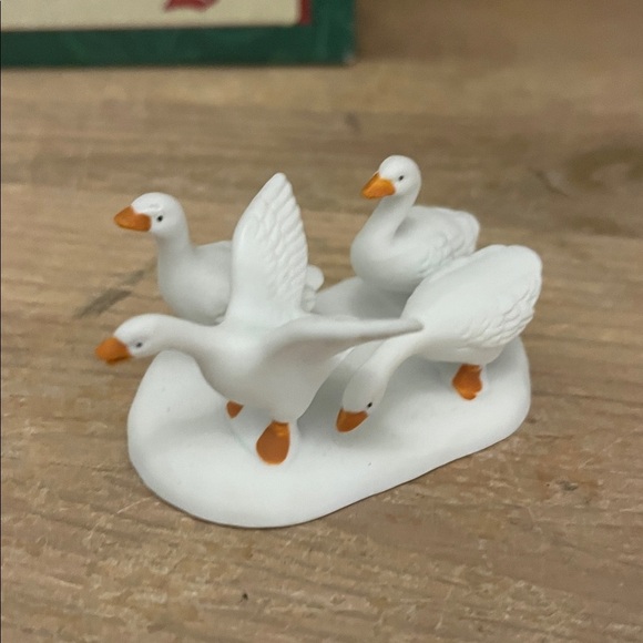 Dept 56 Twelve Days of Christmas
“Six Geese A-Laying” Handpainted Porcelain - Picture 3 of 7